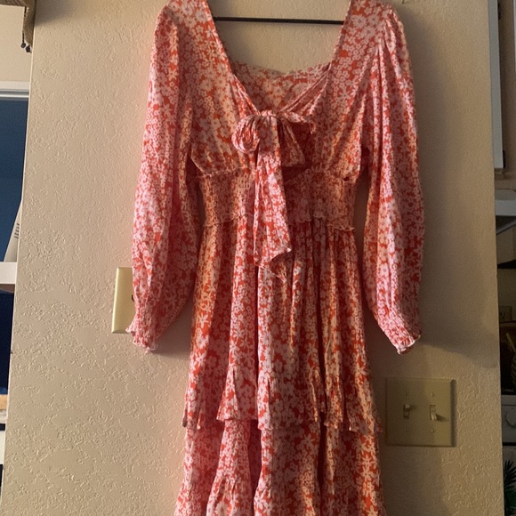 Dress - Picture 2 of 3